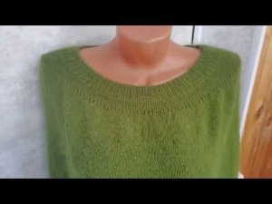 Жилет с круглой кокеткой спицами! )