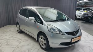 Обзор Honda Fit 2009 года