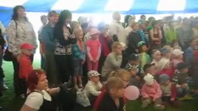 "Яблочные" клоуны))))-Театр "ЯБЛОКО"-Раквере смотреть онлайн