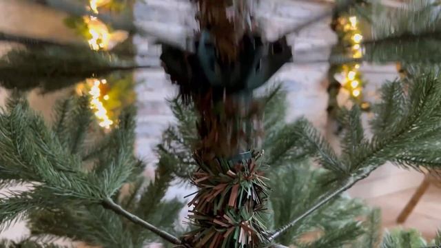 Елка искусственная BERTA смотреть онлайн