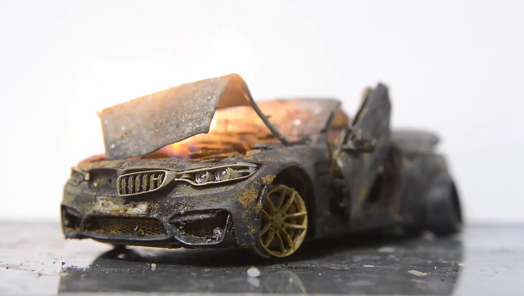Реставрация модели BMW M4\\ Крутые идеи, восстановление моделек!