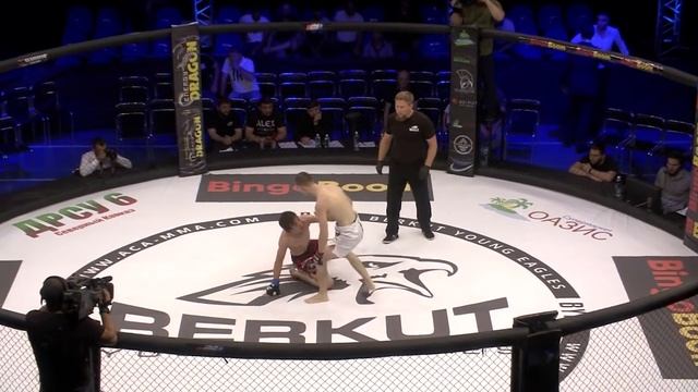 BYE 9: Давид Кисиев vs. Хасан Бисултанов | David Kisiev vs. Khasan Bisultanov смотреть онлайн