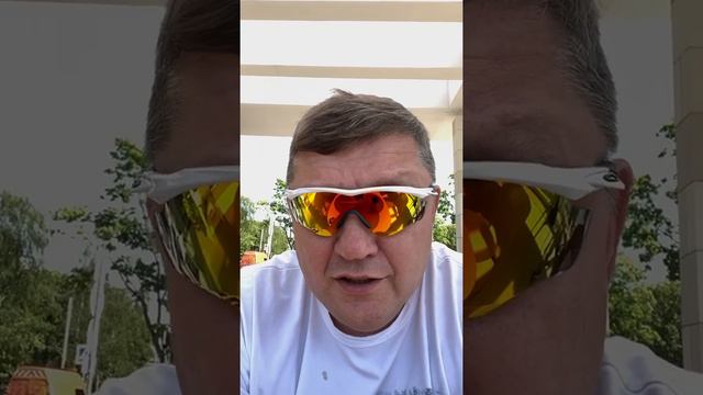 "Придет время - заберем его": Олег Пахолков о выводе российских войск с острова Змеиный смотреть онлайн