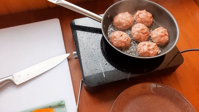 СОЧНЫЕ КОТЛЕТЫ ИЗ ГОВЯДИНЫ-БЕЗ ЯИЦ И МОЛОКА. ГОТОВИМ САМЫЕ ВКУСНЫЕ КОТЛЕТЫ