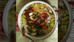 Салат из кабачков и стручковой фасоли на зиму!