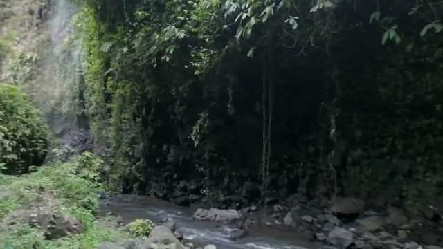 VII Водопад Кабут Пеланги – самые красивые водопады Индонезии