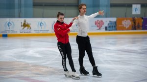 Тренировка армянской танцевальной пары перед ЧЕ по фигурному катанию