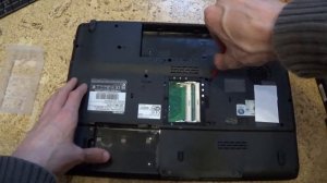 Toshiba Sattelite L350-24U Teardown