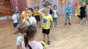 1 Сентября в Детском саду "Волшебное дерево" Средняя и Младшая группа