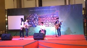 Tangerang Education Fair 2015 ( Indah Kusuma - Inikah Cinta)