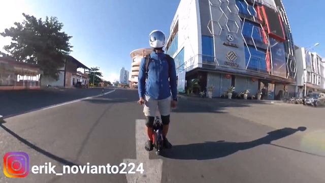 Sunset ride with inmotion v10f смотреть онлайн