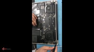 How to Replace Battery of Macbook Pro 2015, A1398 | M6 Repairs