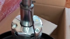 Вот такие амортизаторы KYB для Ае101 назад выпускает Малайзия.Оригинал