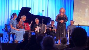 «Осенние листья» — Ирина Шоркина