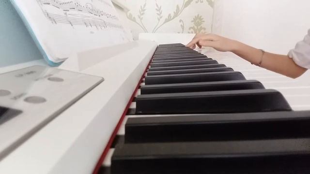 К Элизе на одну октаву выше! смотреть онлайн