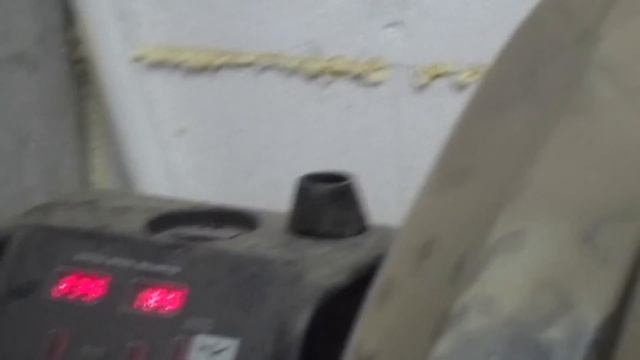 Тестирование балансировочных гранул на балансировочном станке смотреть онлайн