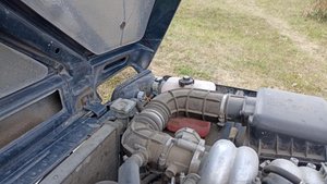 Доливка жидкости в систему охлаждения автомобиля