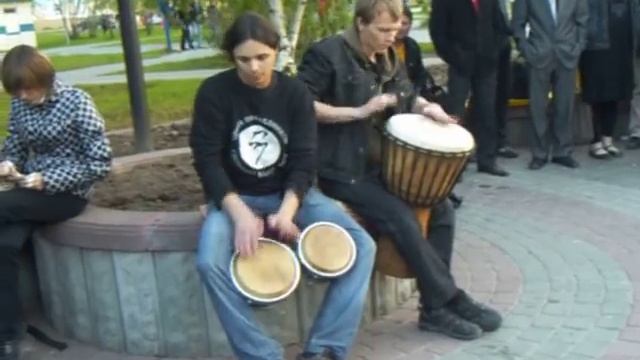 Джембе и бонги 2 смотреть онлайн