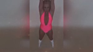 Нелепый танец Бритни Спирс напугал поклонников