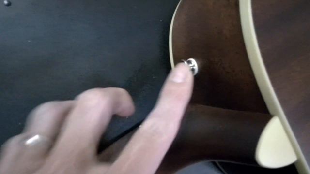 Fender Sonoran Mini 3/4サイズのコンパクトなフェンダーのアコギです！ смотреть онлайн