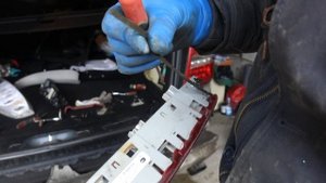 Mercedes W164 OM642 3.0 V6, Повторитель стопов