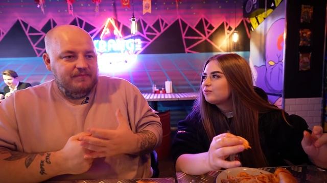 Самый БОЛЬШОЙ БУРГЕР! ОГРОМНАЯ ШАУРМА И ПИЦЦА ЧЕЛЛЕНДЖ