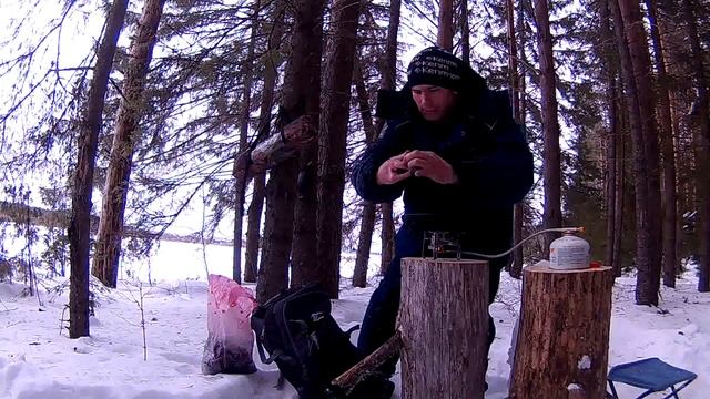 Рыбалка с завтраком в лесу. Готовим завтрак на рыбалке - Болен рыбалкой №485 смотреть онлайн