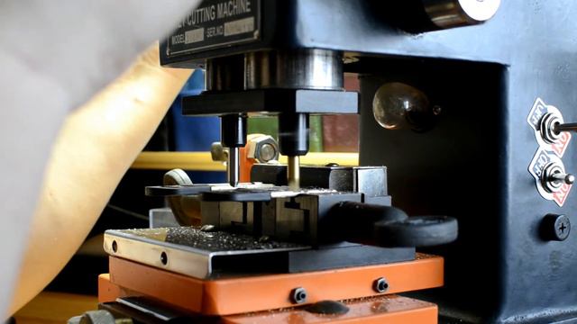 Нарезка МТЛ Классик обычной фрезой смотреть онлайн