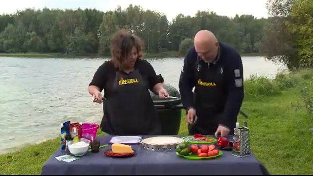 Fingrill Финские грили - Рецепты Пицца на гриле BigGreenEgg c Викторией Пьер Мари смотреть онлайн