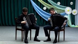 Дуэт Баянистов "Дебют" (Кузнецов Егор и Еникеев Эмиль) - Тонкая рябина