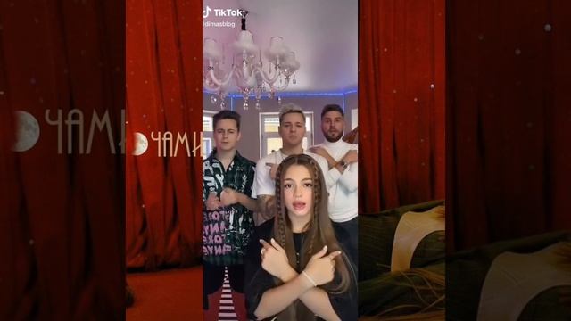 "Не сплю ночами Валя Карнавал" видео из тик тока?? смотреть онлайн