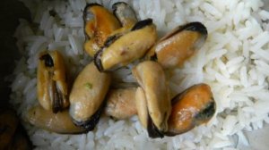 Салат с мидиями