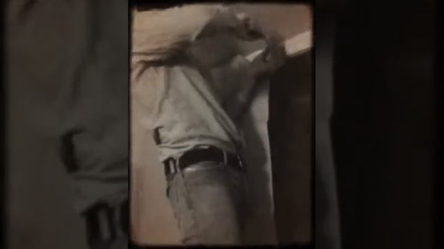 Позвала Вадика передвинуть диван смотреть онлайн