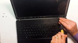 Замена матрицы экрана Asus X551C