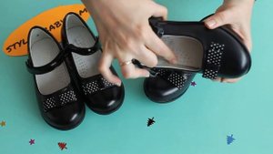 Детские школьные туфли на девочку с каблуком