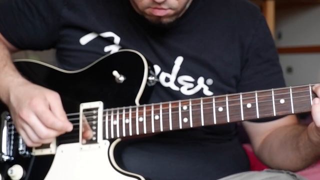 Fender Troublemaker Japan Telecaster VS Stratocaster Aerodyne Japan смотреть онлайн