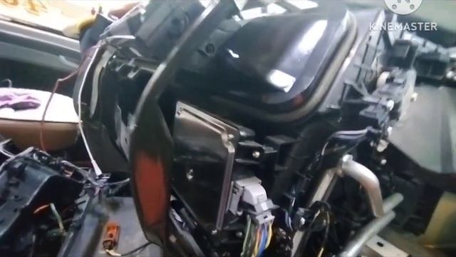 ДАФ 106 Холодный воздух из печки с левой стороны.Есть решение смотреть онлайн