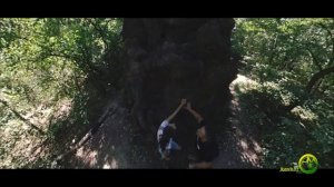 САМОЕ БОЛЬШОЕ ДЕРЕВО РОССИИ НАХОДИТСЯ НА КМВ.
