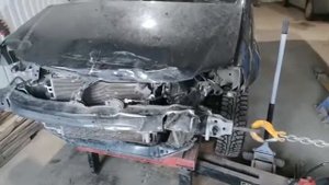Восстановление геометрии кузова на стапеле автомобиля Лада Ларгус
