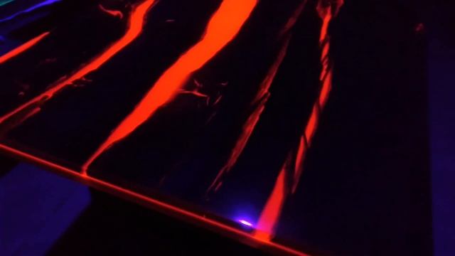 Black Oak Red Burn Lava 130x70 смотреть онлайн