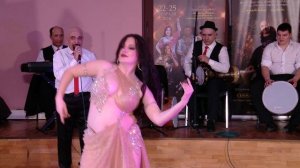 Анна Савина