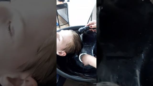 Как правильно мыть голову и для чего "Пеаш" в шампуни. 30 января 22. смотреть онлайн