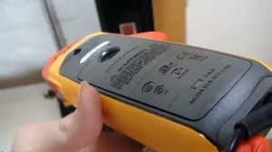 Fluke 373 True RMS 600A 600V AC Clamp Meters