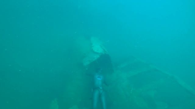 Изменение красного цвета при погружении в глубину смотреть онлайн