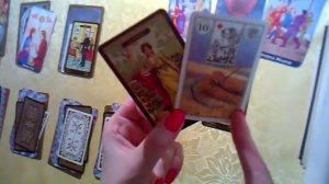 ГАДАНИЕ   "Как он ко мне относится?"