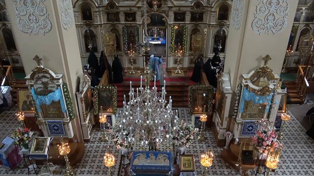 Воскресенье. Божественная Литургия. Отдание праздника Успения Пресвятой Богородицы. 05.09.2021. смотреть онлайн