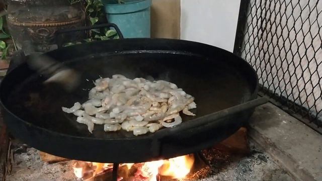 Camarones en salsa de chile de árbol en el disco смотреть онлайн