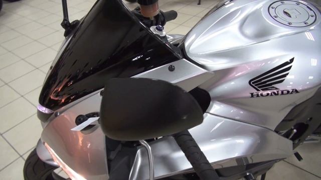 Honda CBR 600RR #04195 смотреть онлайн