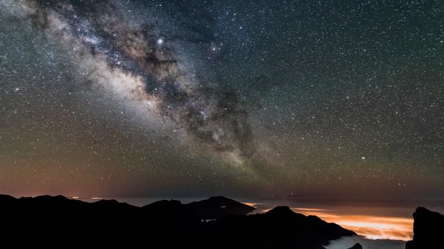 Windows Onto The Universe: Astrophotography on Tenerife and La Palma смотреть онлайн