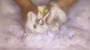 ASMR | LAVENDER PROPER | SPONGES SQUEEZING | RINSING 💜💛 SUDSY BUCKET 💜💛